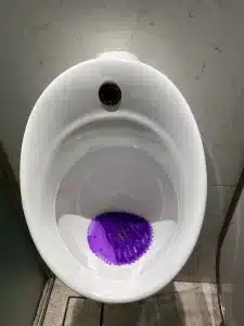 Plastic Screens Mask Odor — They Don’t Remove it